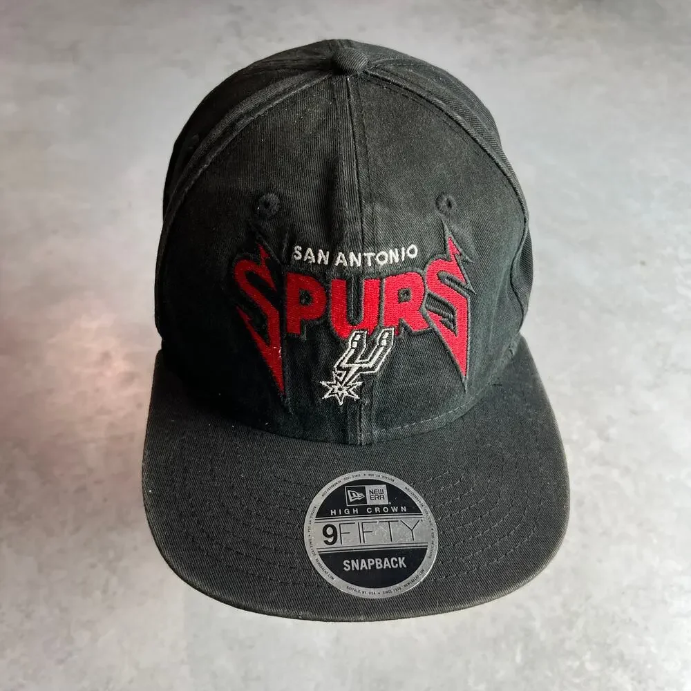 Vintage San Antonio Spurs New Era 9FIFTY Snapback Hat Rare Metallica Logo